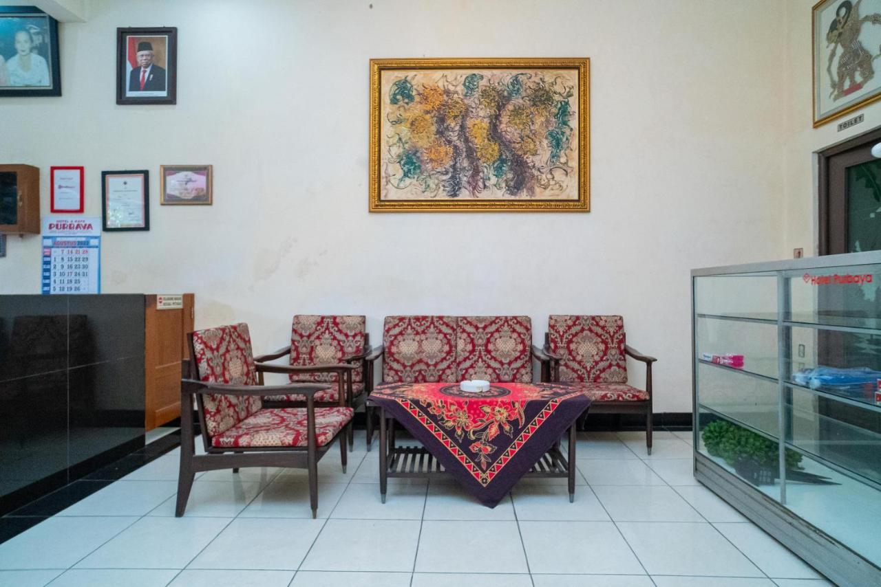 Reddoorz @ Panglima Sudirman Madiun Otel Dış mekan fotoğraf